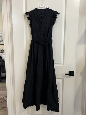 Who What Wear Black Tiered Maxi Dress with Eyelet Ruffle Sleeves
